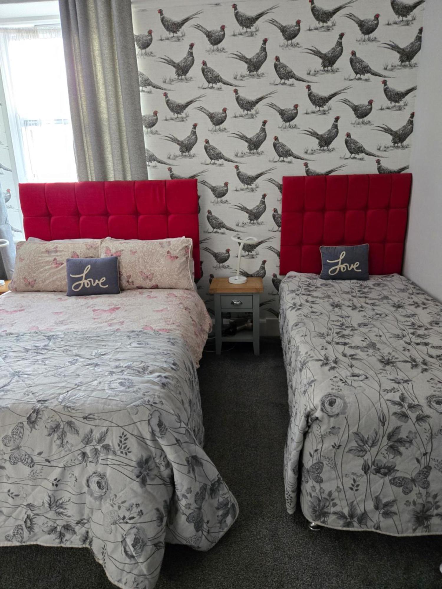 Ivanhoe Guest House — Photos 3